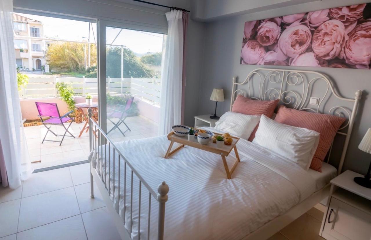 To Mikro Boutique Apartment Lefkada City Ngoại thất bức ảnh