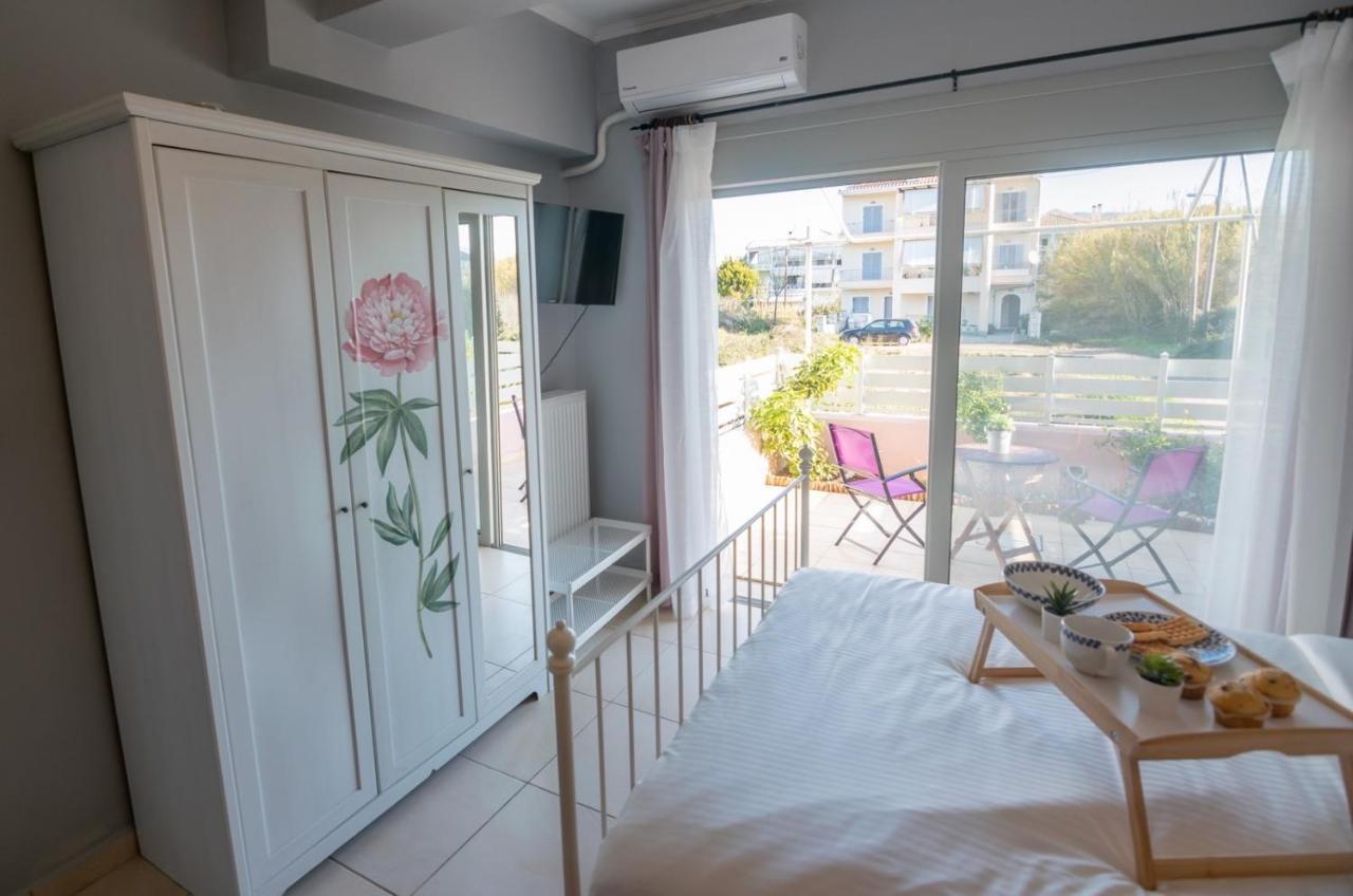 To Mikro Boutique Apartment Lefkada City Ngoại thất bức ảnh